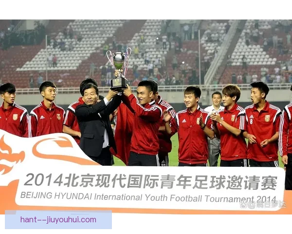 中国男足18强赛最后一轮主场绝杀巴林成功锁定附加赛席位